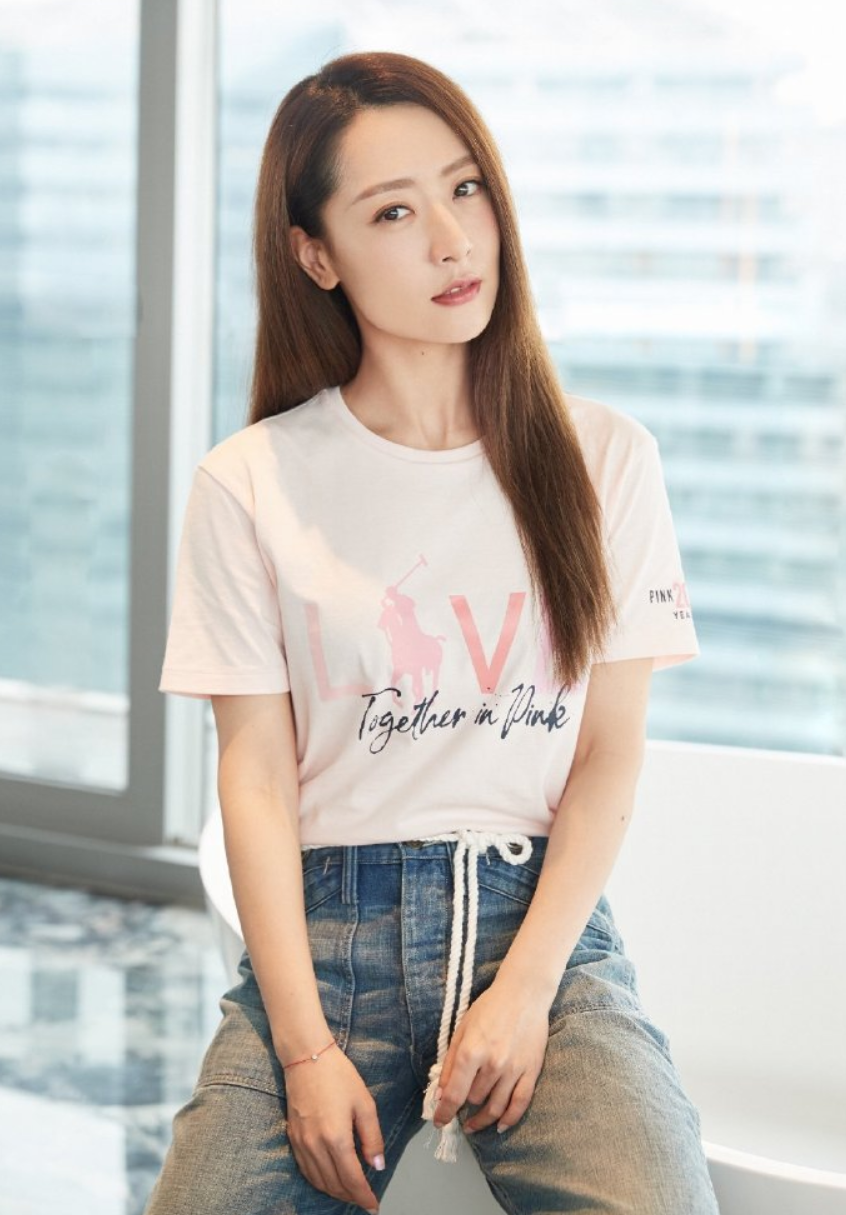 白冰个人资料简介（闪婚小三岁男模，离婚后独自带娃） 第31张