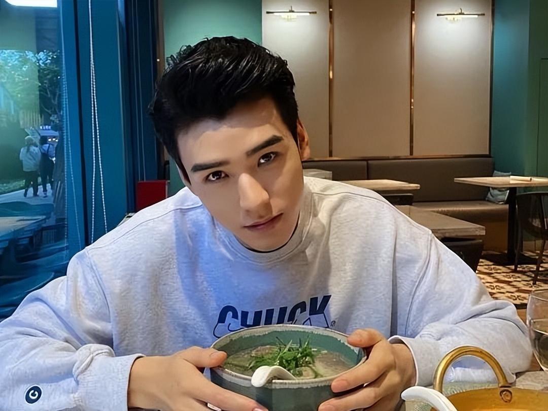 龚俊塌了吗？龚俊个人资料 第47张