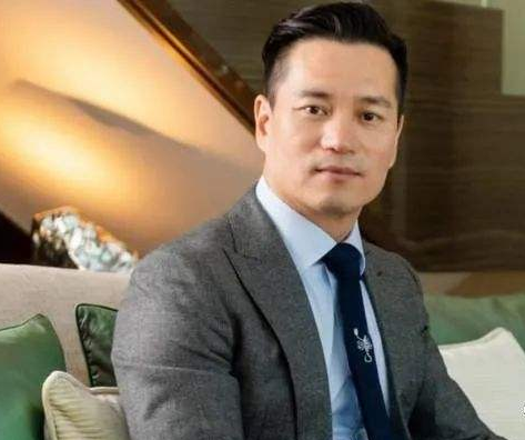 安以轩：与大S暗自较劲多年，笑着开局，哭着收场 第65张