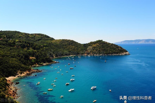 地中海气候，夏季炎热干燥，冬季温和多雨 第1张